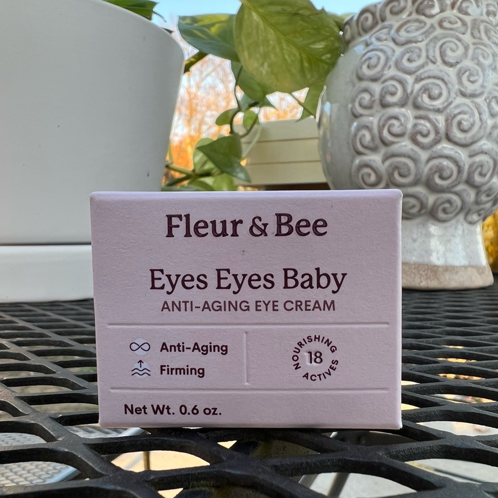Fleur & Bee “Eyes Eyes Baby”
